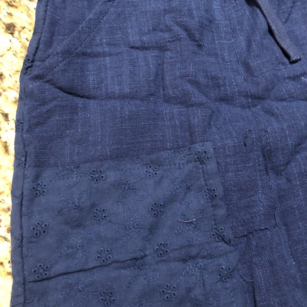 GiGiO Navy Crinkled woven frayed raw edge shorts with elastic tie waist  5194 - Picture 7 of 7